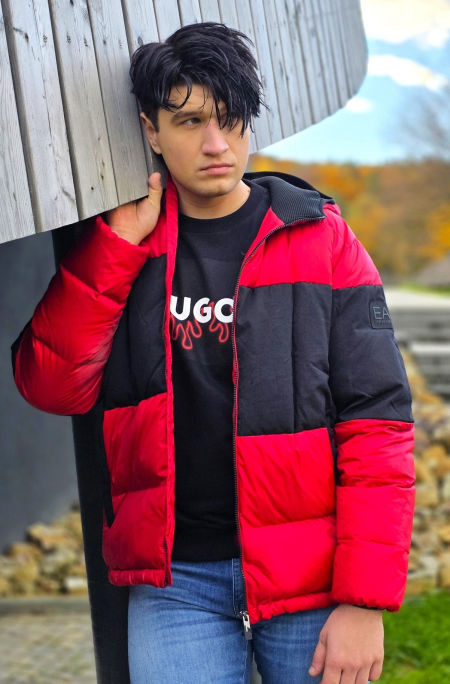 Czerwona kurtka Emporio Armani EA7  zdjęcie 1